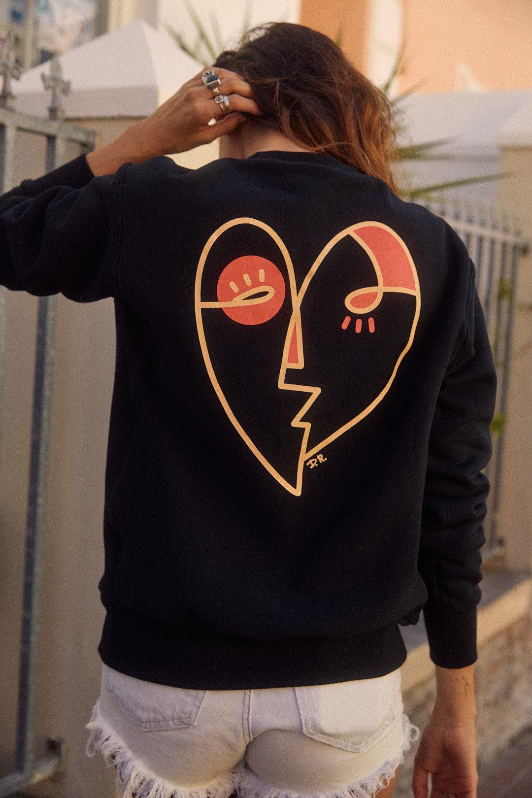 Unveiling the Future of Streetwear: The Augmented Reality Heart Icon